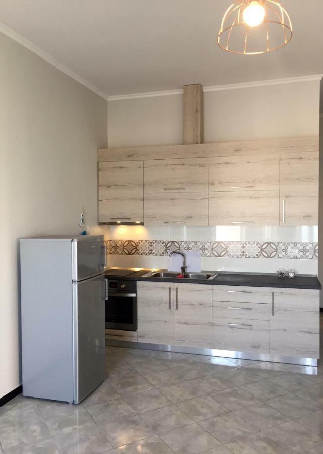Vlorë Melody Apartment מראה חיצוני תמונה